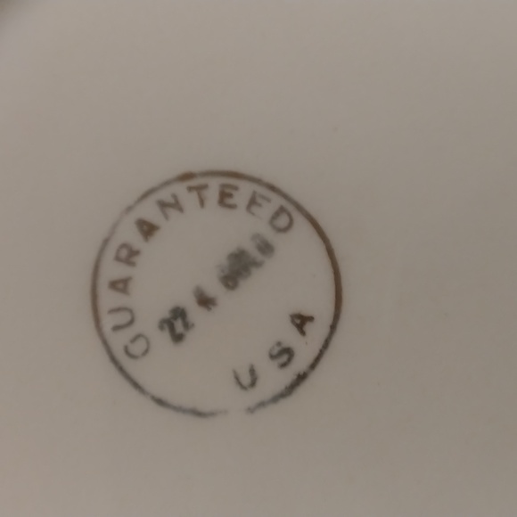 1940's 22k gold trimmed tea set. - Picture 8 of 8